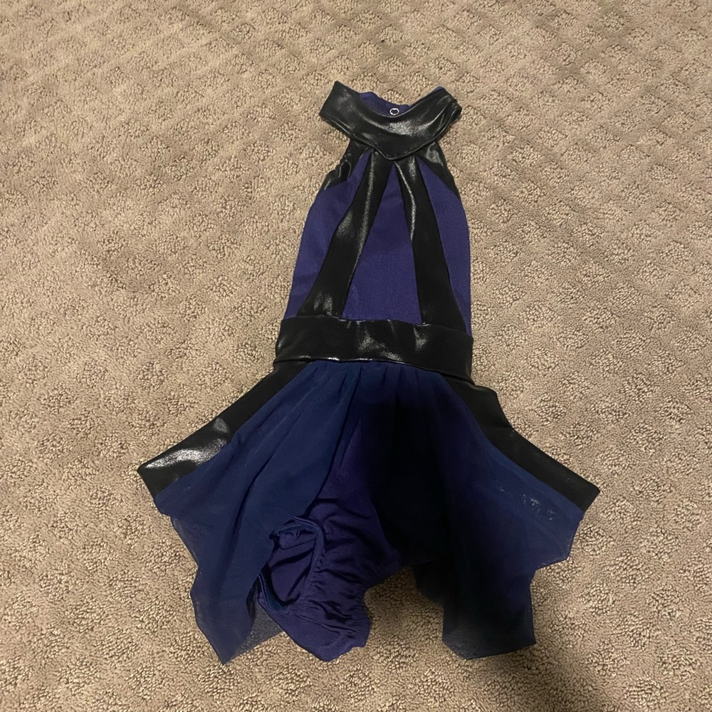 Kellé dance costume